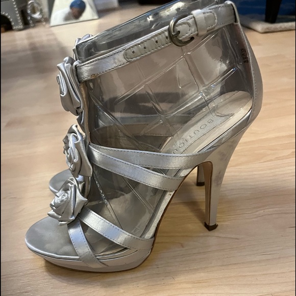 Boutique9 Silver Satin Heels - Picture 2 of 6